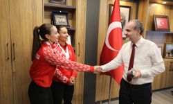 Avrupa Halter Şampiyonlarından Rektöre ziyaret