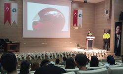 Üniversite Öğrencilerine Güvenli Motosiklet Kullanımı Semineri Verildi