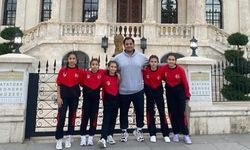 Niğdeli Güreşçi Kızlar Türkiye Finallerinde