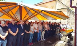 Şehit  Er Yusuf Akyaz'ın Annesi Bor'da Son Yolculuğuna Uğurlandı
