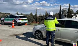 Trafik Denetimlerinde 2 Bin 200 Sürücüye Ceza Kesildi