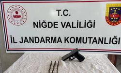 Niğde’de Aranan Şahıs Silahla Yakalandı