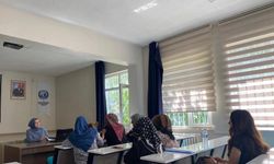 Altunhisar’da “Aile İçi İletişim” Eğitimi Düzenlendi