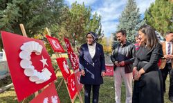 Cumhuriyet Coşkusu Miniklerle Buluştu