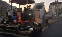 Çiftehan Köyü Yolu Sıcak Asfaltla Yenileniyor