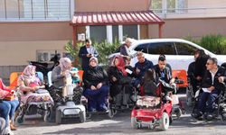 Öğrencilerden 9 Tekerlekli Sandalye Bağışı