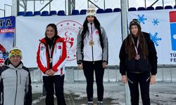 Milli Kayakçı Ebru Tuncer Erzurum’da Zirvede