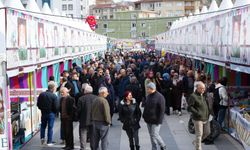 Vatandaşlardan Ramazan Sokağı’na Yoğun İlgi