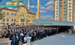 İl Özel İdare Genel Sekreteri Ali Nebol'un Eşi Dr. Nurhan Nebol Son Yolculuğuna Uğurlandı