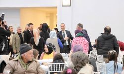 Başkan Özdemir: "Her Sene Olduğu Gibi Bereketli Sofralarda Yan Yanayız"