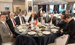 Hulus Özen, İstanbul’da Güllücelilerle İftar Sofrasında Buluştu