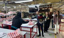 Hulus Özen, Kadınlar Gününde  Emekçi Kadınlarla Bir Arada