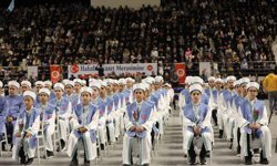 Niğde Müftülüğü'nce Hafızlık İcazet Merasimi Gerçekleştirildi