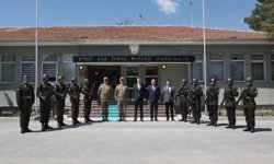 Vali Akmeşe’den Bor Garnizon Komutanlığı’na Ziyaret