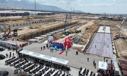 Niğde’de 682 Yeni Dükkan İçin İlk Kazma Vuruldu