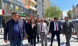 Siyasi Tempo Artıyor... CHP Niğde'de Sahada... Gündem Ekonomik Sıkıntılar.