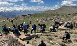 Türk Eğitim-Sen’den 19 Mayıs Göllü Dağ Yürüyüşü