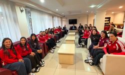 Türkiye Güreş Federasyonu Başkanı  Taha Akgül Niğde’de