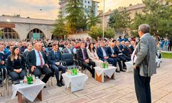 Öküz Mehmet Paşa Külliyesi’nde “Han Duvarları” Edebiyat Programı Düzenlendi