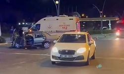 TOKİ Kavşağı'nda Kaza: 4 Kişi Yaralandı
