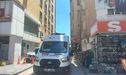 53 Yaşındaki Adam Odasında Hayatını Kaybetmiş Halde Bulundu