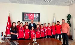 Dereceye Giren Çamardı Belediyesporlu Sporcular Başkan Pınar'ı Ziyaret Etti
