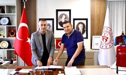 5 Şubat Şehir Stadı’nda Yeni Sezon Hazırlığı