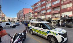Otomobil ile Hafif Ticari Araç Çarpıştı: 2 Yaralı
