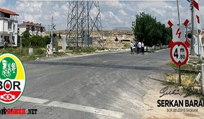 Bor Şeker Mahallesi Hemzemin Geçidi Geçici Süre İçin Kapatılacak