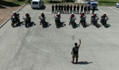 Niğde Emniyet Müdürlüğü Asayiş Şube Motosikletli ekiplere eğitim verildi. 