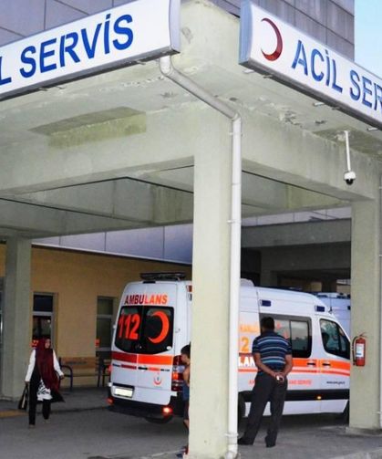 Niğde-Kayseri yolunda trafik kazası 1’i çocuk 7 yaralı