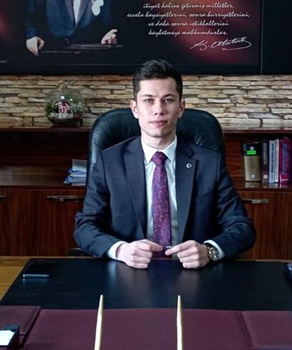 Abdussamed Yiğit Niğde Valiliği’nde Yeni Görevine Başladı