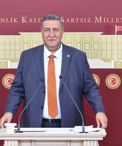Gürer: “Açık öğretimde kayıt ücretleri de uçtu”