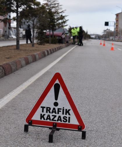 Ankara-Niğde Otoyolunda trafik kazası, 5 Yaralı