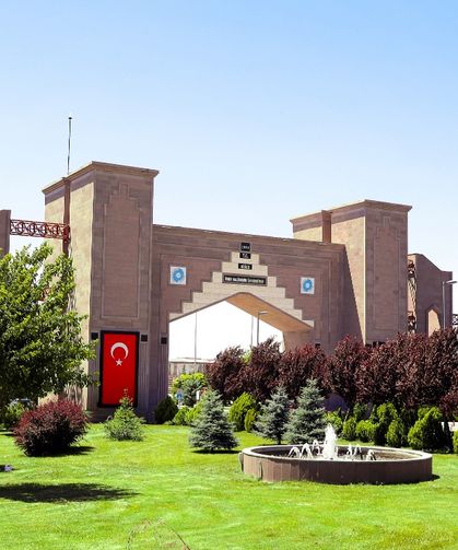 NÖHÜ’de “Yeşil ve Ekolojik Bina Teknikerliği” Programı Açıldı