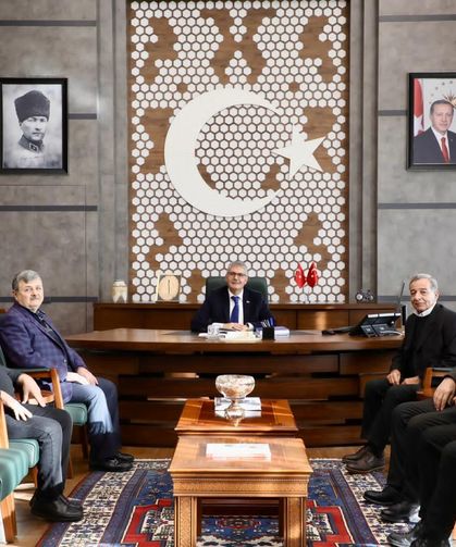 Polis Hizmetlerini Geliştirme Derneği’nden Vali Çelik’e Ziyaret