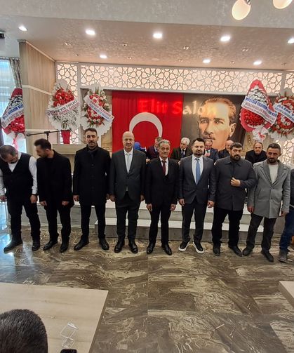 Marangozlar ve Mobilyacılar Odası’nda Mustafa Yıldırım Güven Tazeledi