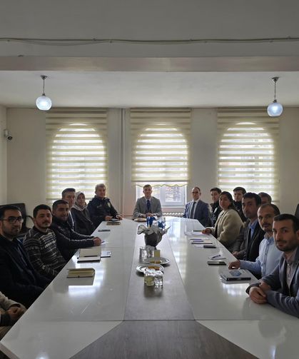 Ulukışla’da Okul Müdürleriyle Değerlendirme Toplantısı