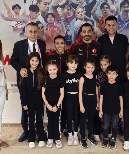 Niğdeli Cimnastikçiler Dünya Kupası Heyecanını Yerinde Yaşadı