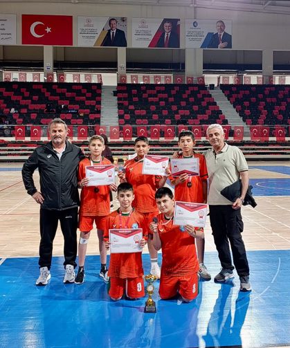 Halil Kitapçı Ortaokulu Türkiye Dördüncüsü Oldu
