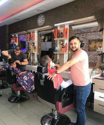 Kurban Bayramı Öncesi Berber ve Kuaförlerde Yoğun Mesai Başladı