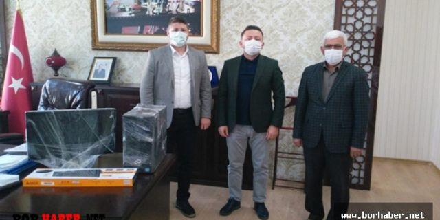 Çamardı MEDAŞ'tan Öğrencilere Bilgisayar Desteği