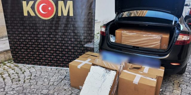 Niğde – Adana Otobanında  Kaçak Sigara Operasyonu