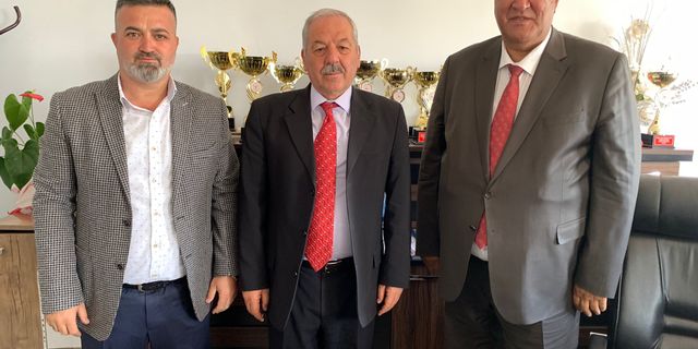 CHP’li vekil Ömer Fethi Gürer Niğde’de okulları ziyaret etti