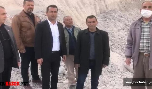 MHP'li Meclis Üyeleri AKP'li Belediye Başkanını Yolsuzlukla Suçladı