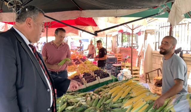 Gürer, Niğde Merkez ve Bor ilçesinde pazarların nabzını tuttu 