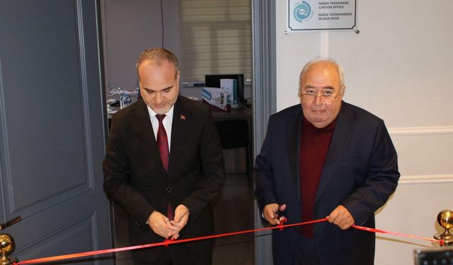Kazakistan'ın Ardından Azerbaycan'da da Niğde Teknopark İrtibat Ofisi Açıldı