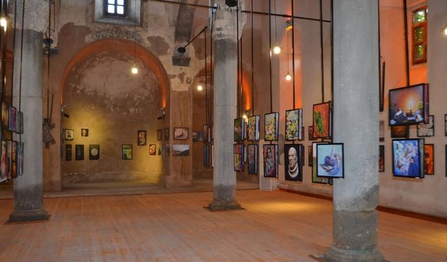 Niğde Belediyesi Sanat Galerisi Önemli Bir Sergiye Daha Ev Sahipliği Yapacak