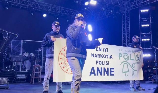 Narkotik Polisleri Festivalde Uyuşturucu İle Mücadeleyi Anlattılar