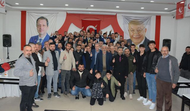 Yeniden Refah Partisi Niğde'de Geniş Katılımlı Divan Toplantısı Düzenledi